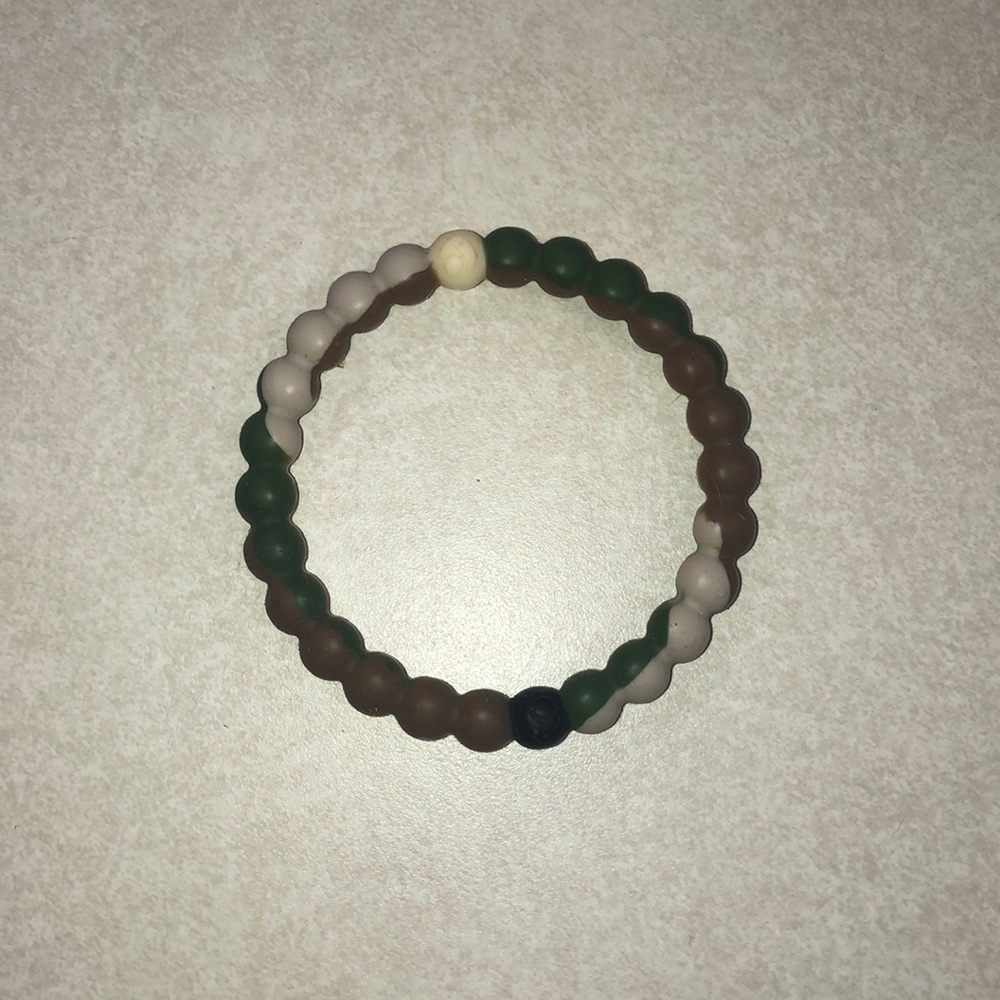 Camo bracelet